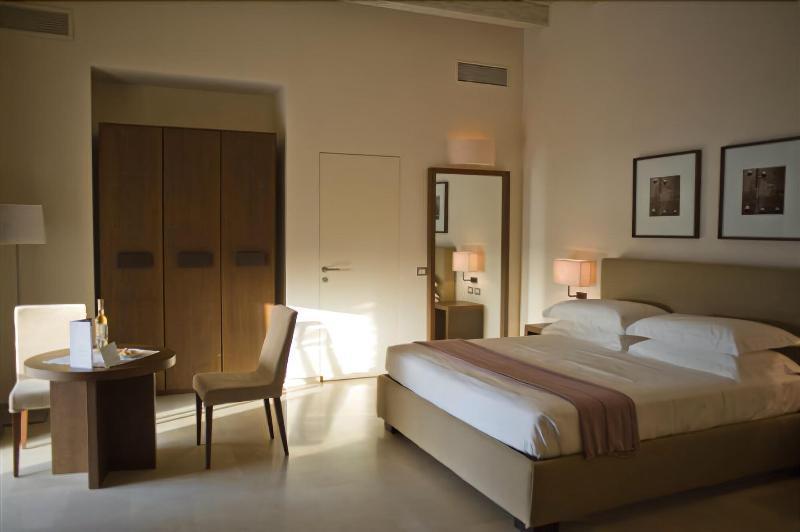 Mare Resort Трани Экстерьер фото